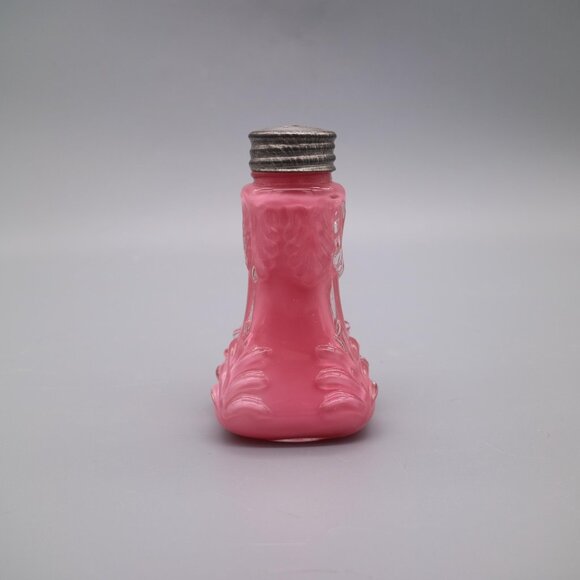 Antique Consolidated Glass Style Pink Cased Daisy Salt Pepper Shaker - Picture 4 of 5